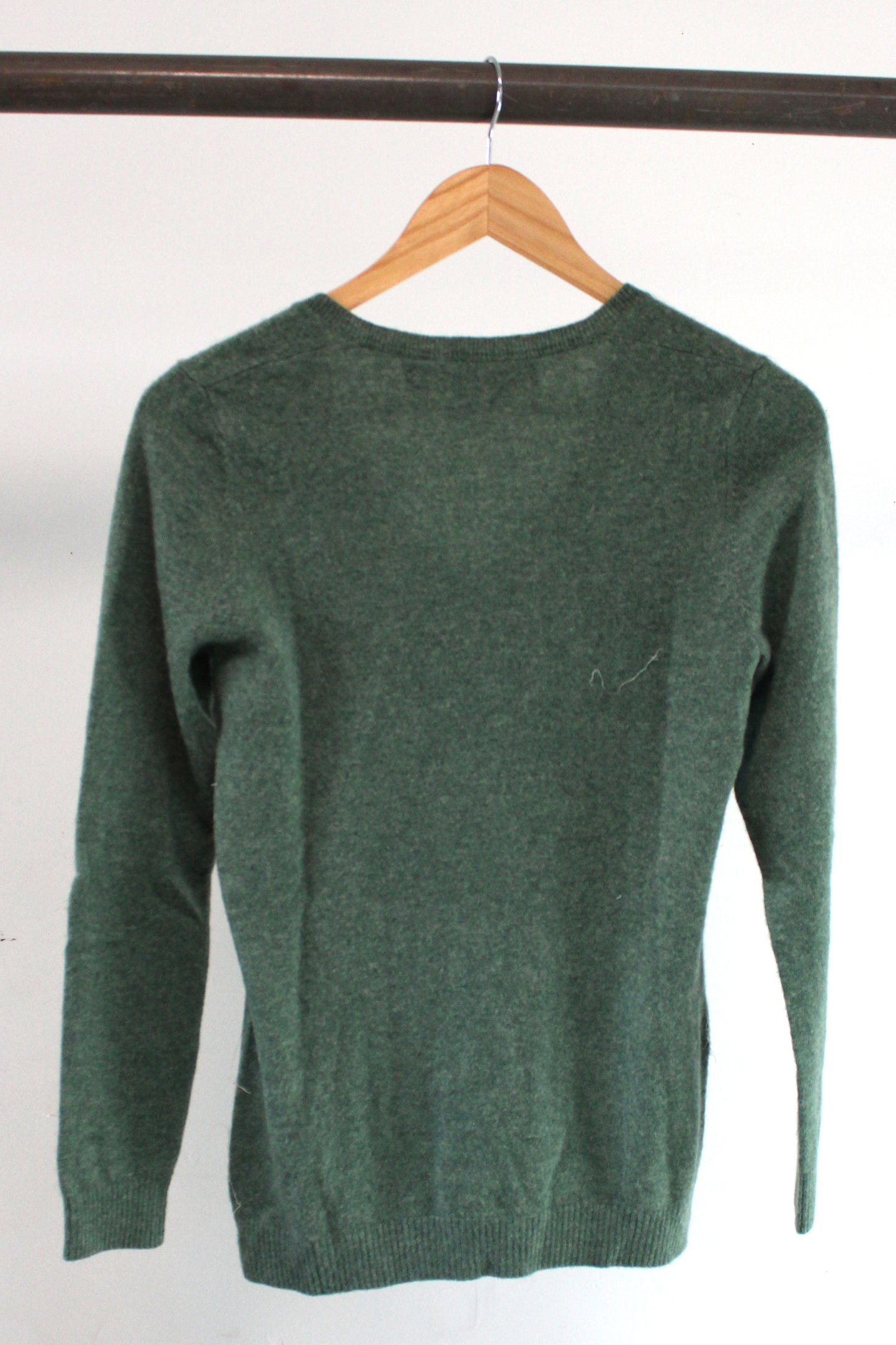 Women's Green Cashmere Sweater with One-of-a-kind Felt
