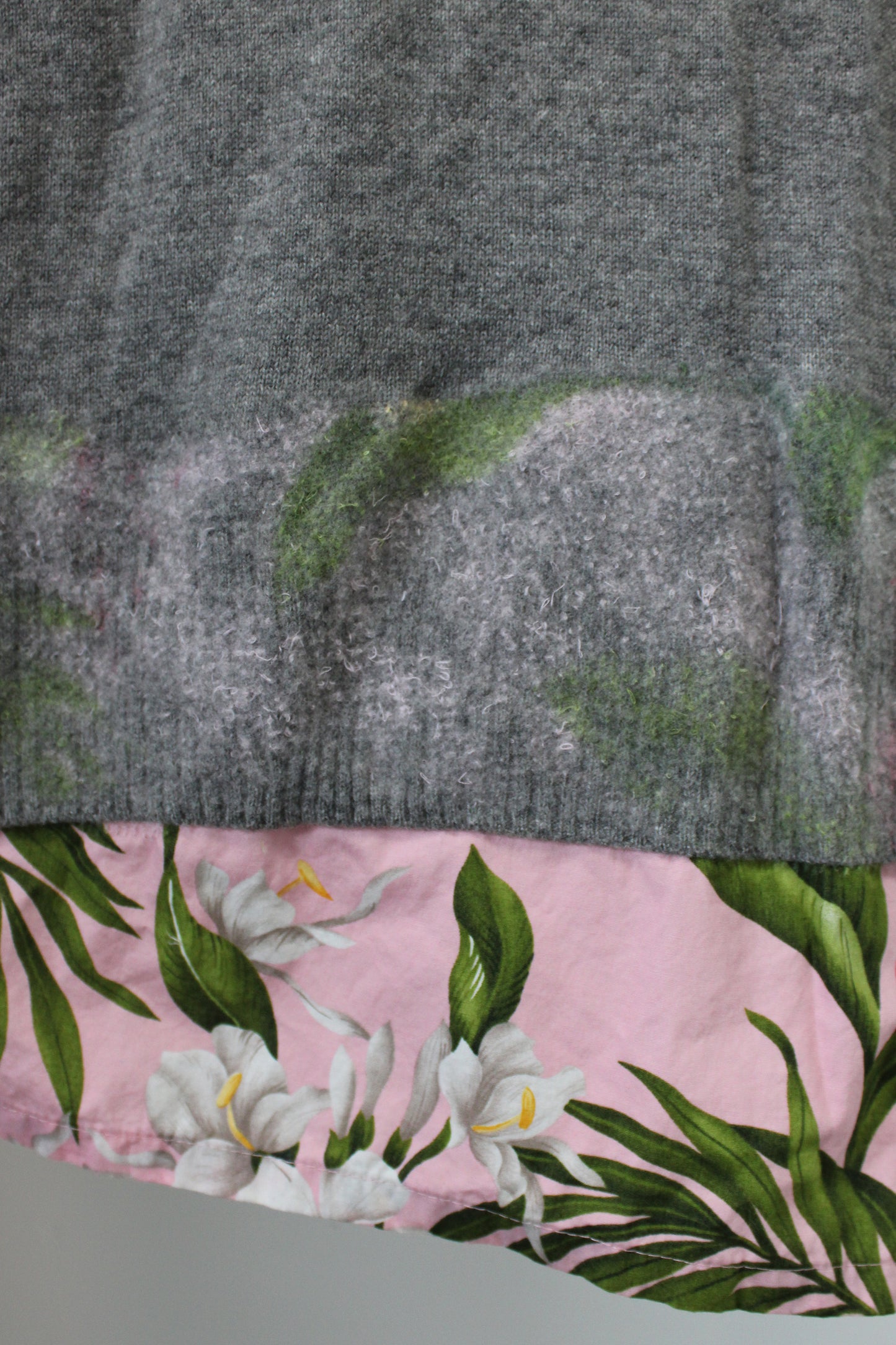 Women's Sweater 204