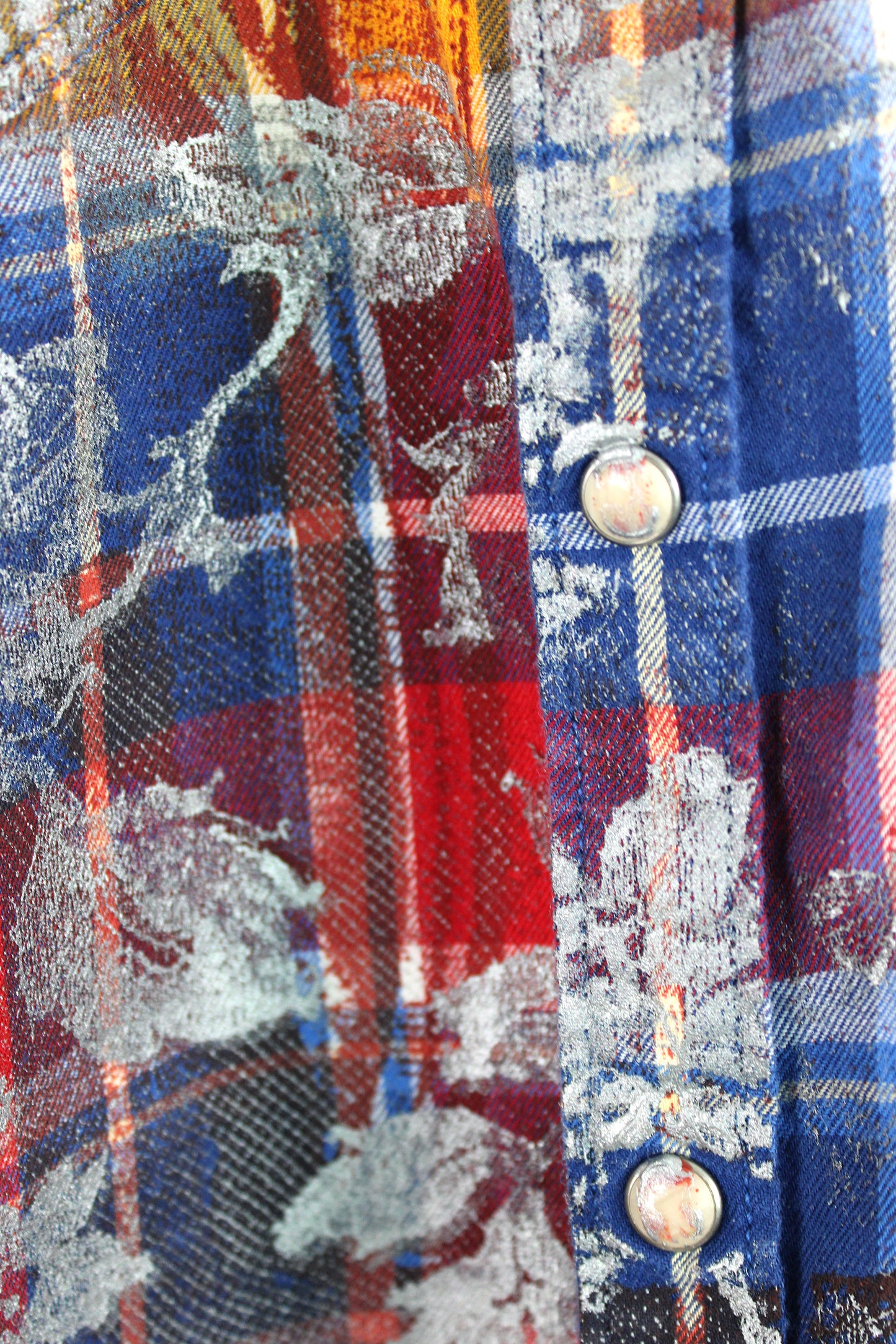 Men's Short Sleeve Button-up Plaid Faded with Red and Silver Print