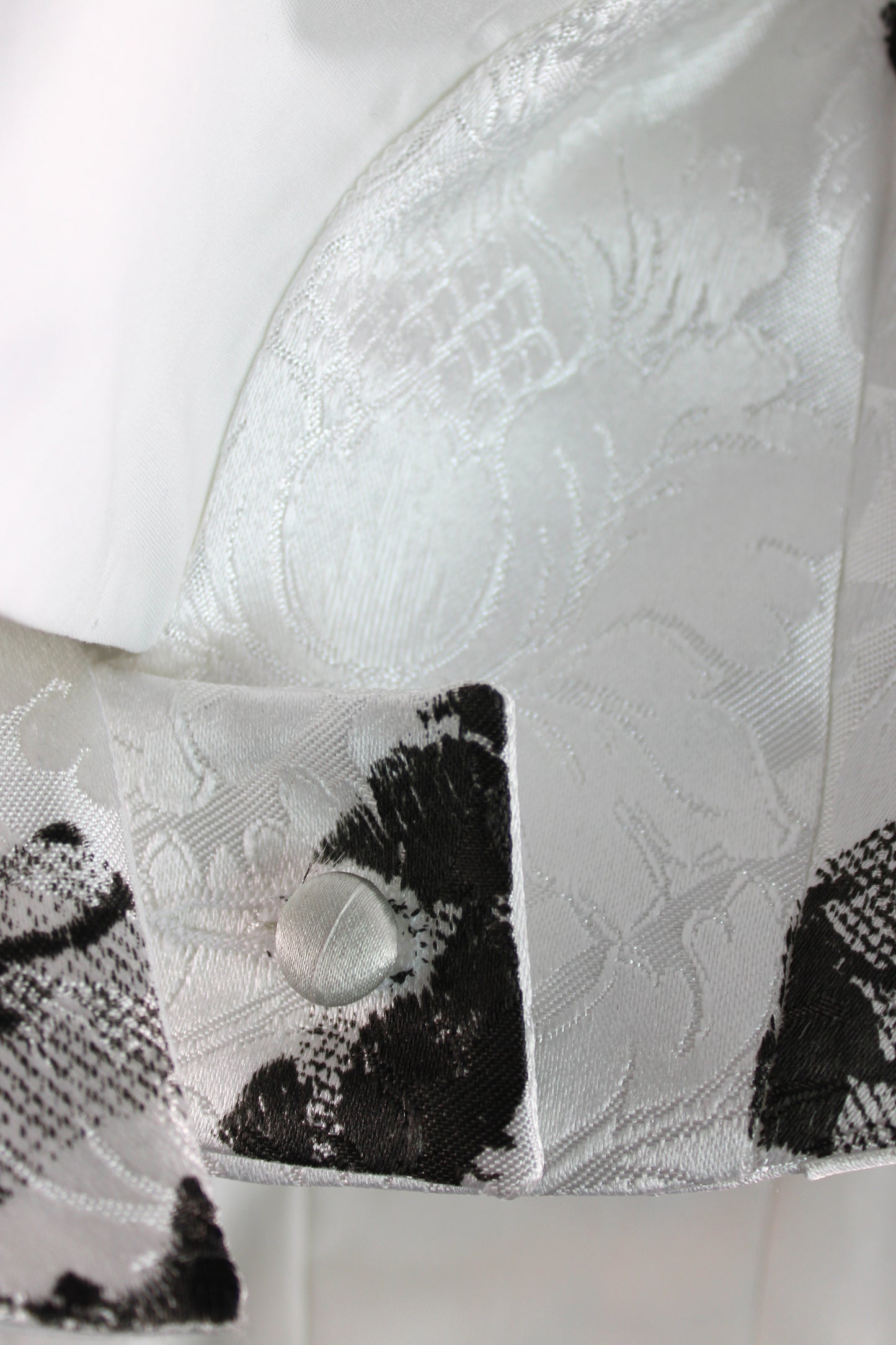 Tailored White Silk Jacquard Vest with Black Print