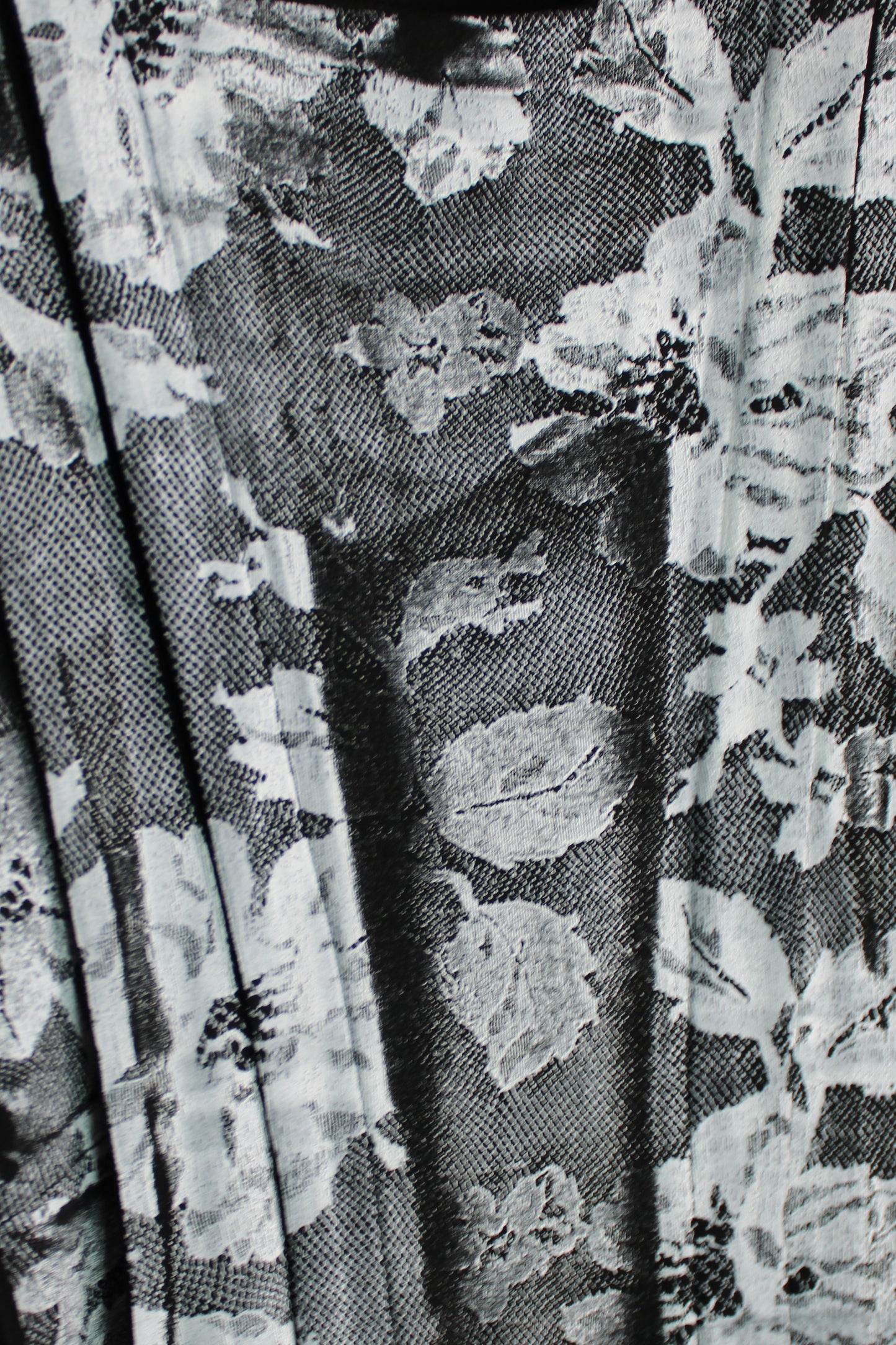 Sleeveless Black Viscose Dress with White Print